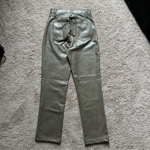 Abercrombie & Fitch Curve Love 90s Straight Ultra High Rise Vegan Leather 26/2 - Picture 2 of 12
